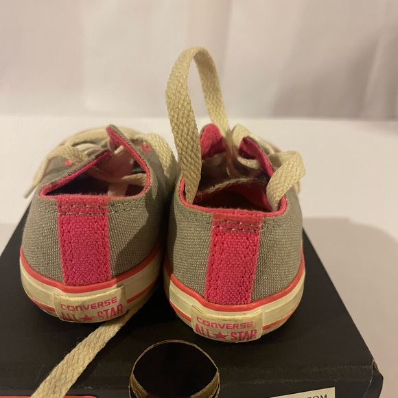 Converse All Star Baby Girls 5 Gray Pink Low Top canvas 740578F Sneaker - Picture 4 of 6